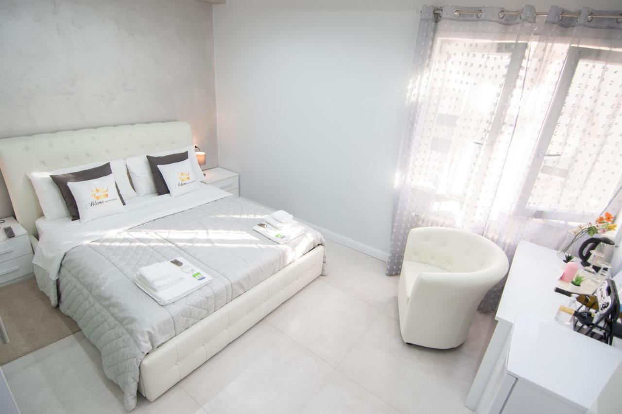 Klemi, Rooms In Old Town Dolomia Best Home Check In Automatico Trento Exterior foto